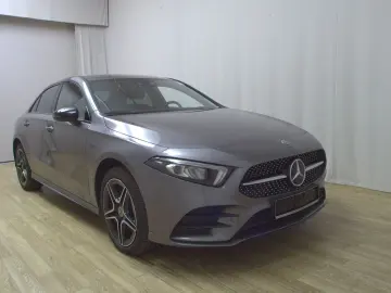 MERCEDES-BENZ A 250 Lim. e AMG-Line LED MBUX