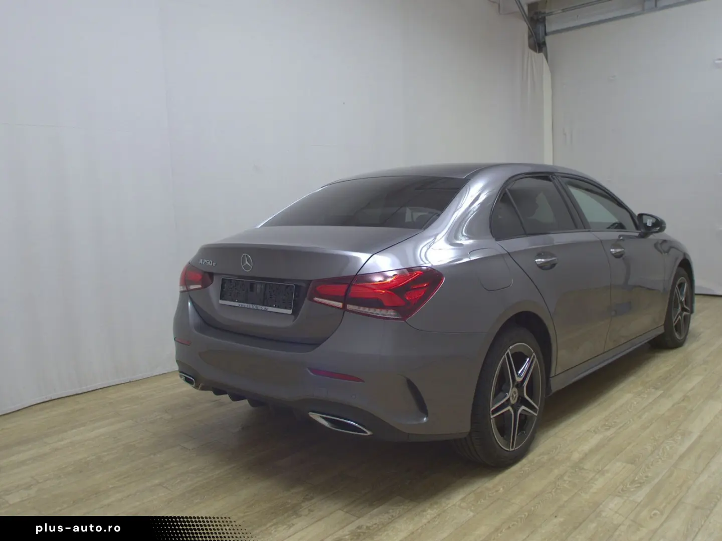 MERCEDES-BENZ A 250 Lim. e AMG-Line LED MBUX