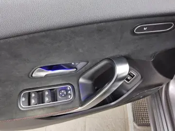 MERCEDES-BENZ A 250 Lim. e AMG-Line LED MBUX