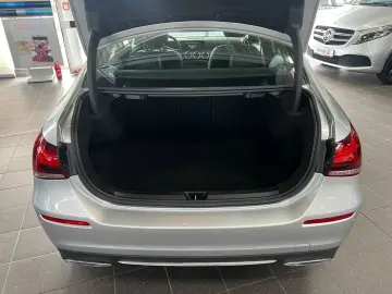 MERCEDES-BENZ A 180 d Limousine Progressive  LED