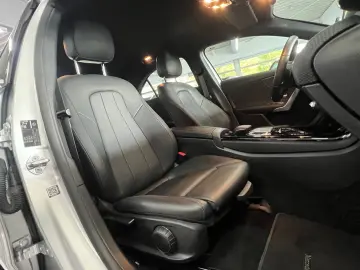 MERCEDES-BENZ A 180 d Limousine Progressive  LED