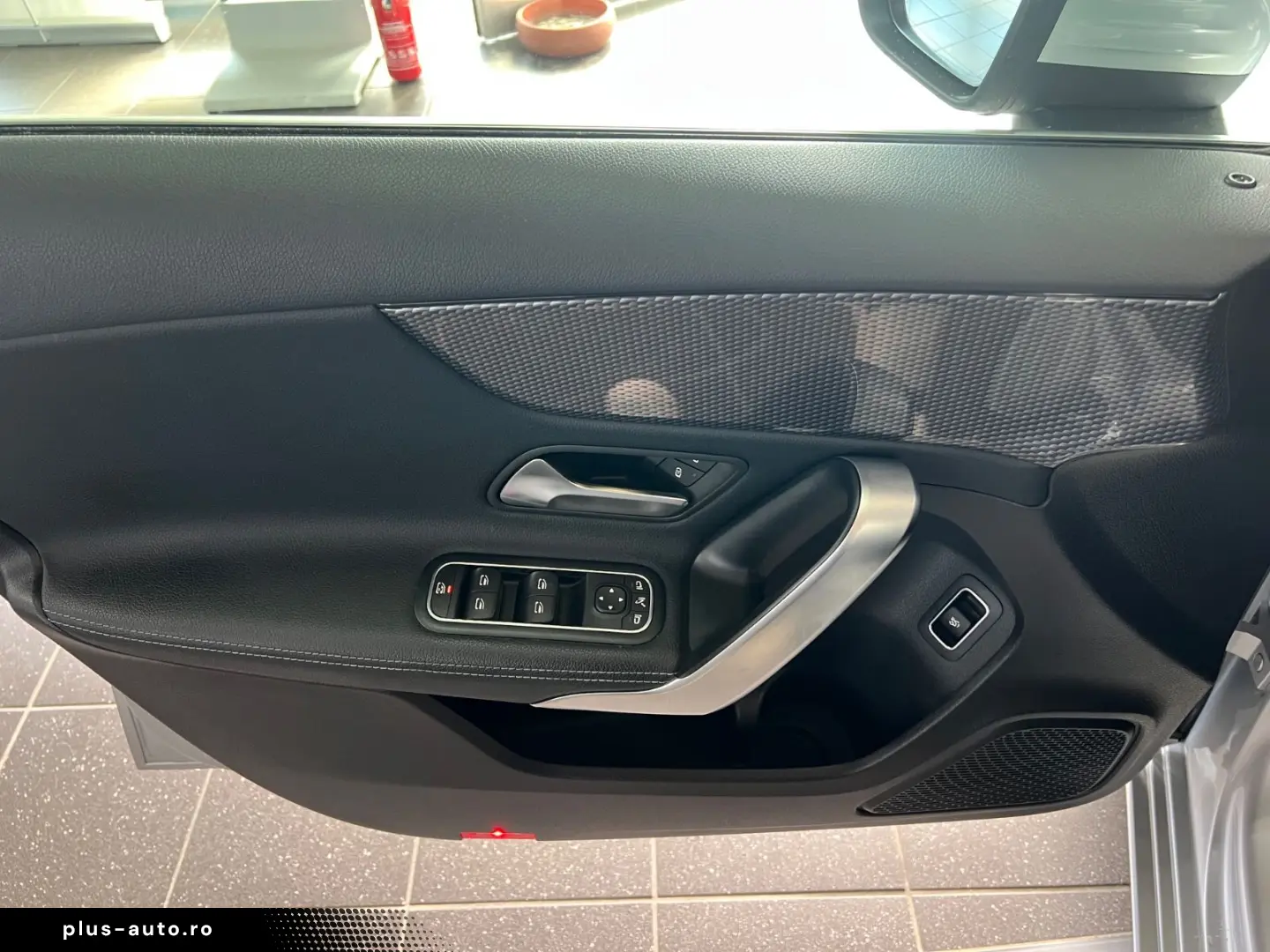 MERCEDES-BENZ A 180 d Limousine Progressive  LED