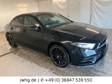 MERCEDES-BENZ A 250 e Lim Edition 2020 AMG Widescreen