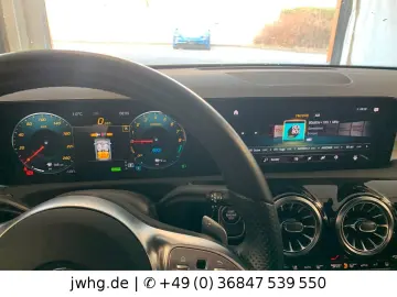 MERCEDES-BENZ A 250 e Lim Edition 2020 AMG Widescreen