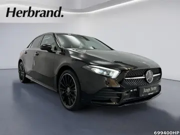 MERCEDES-BENZ A 250 e AMG Limousine Burmester 19