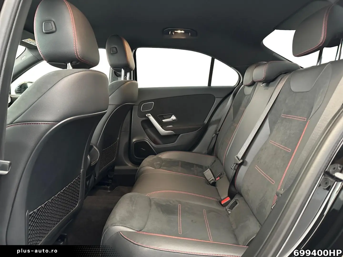 MERCEDES-BENZ A 250 e AMG Limousine Burmester 19