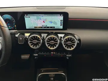 MERCEDES-BENZ A 250 e AMG Limousine Burmester 19