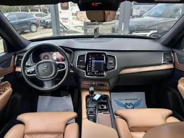 Volvo XC 90 D5 AWD Momentum