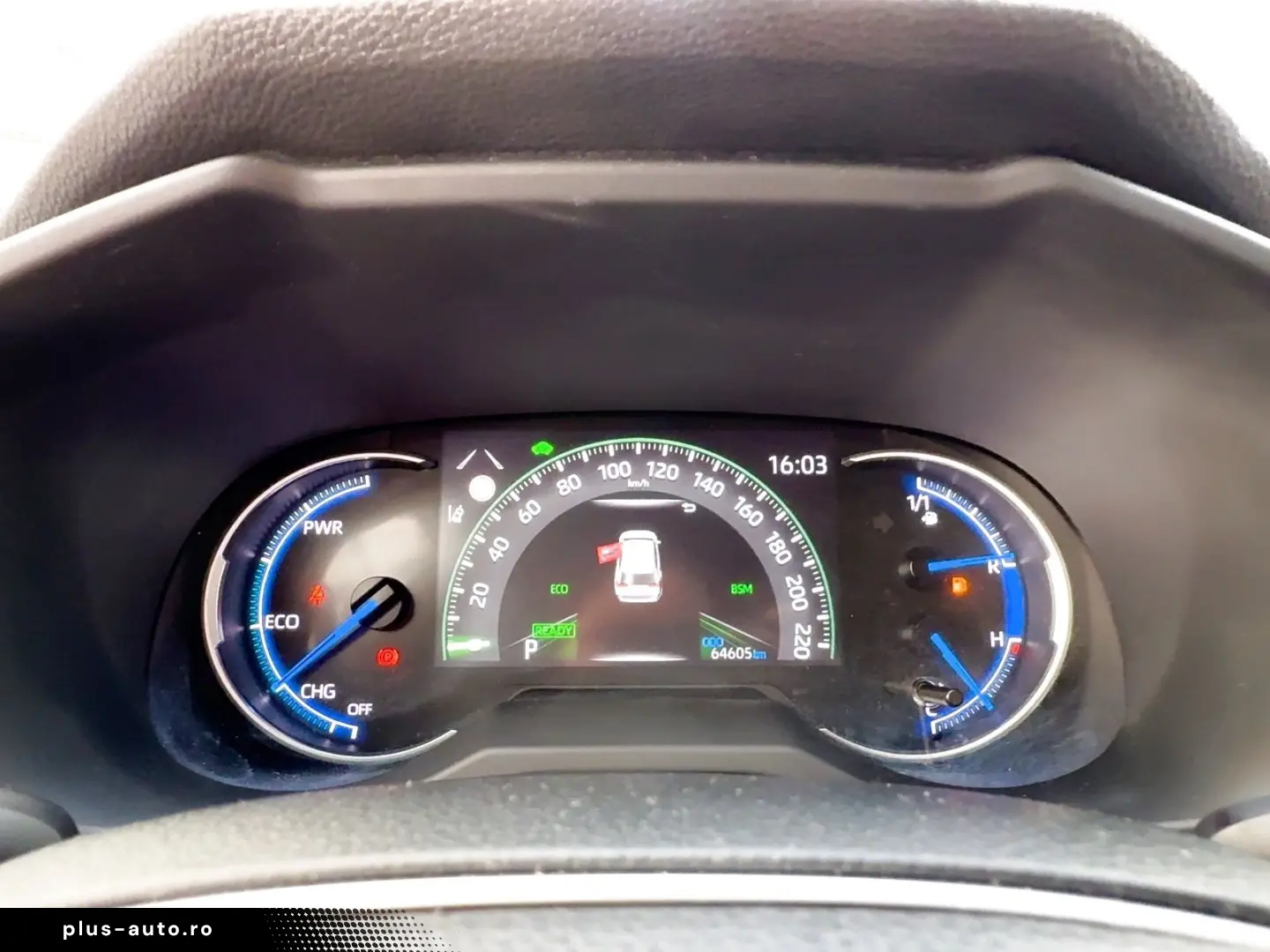 TOYOTA RAV4 2.5 VVT-i  Hybrid Team