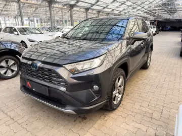 TOYOTA RAV4 2.5 VVT-i  Hybrid Team
