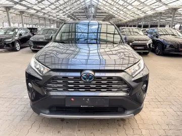 TOYOTA RAV4 2.5 VVT-i  Hybrid Team