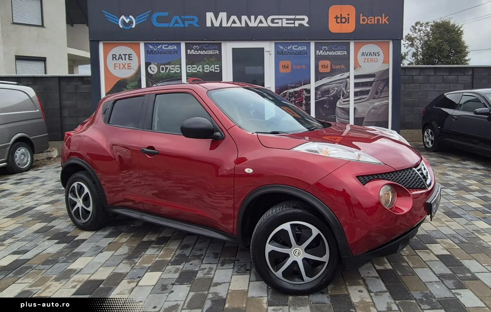 NISSAN JUKE