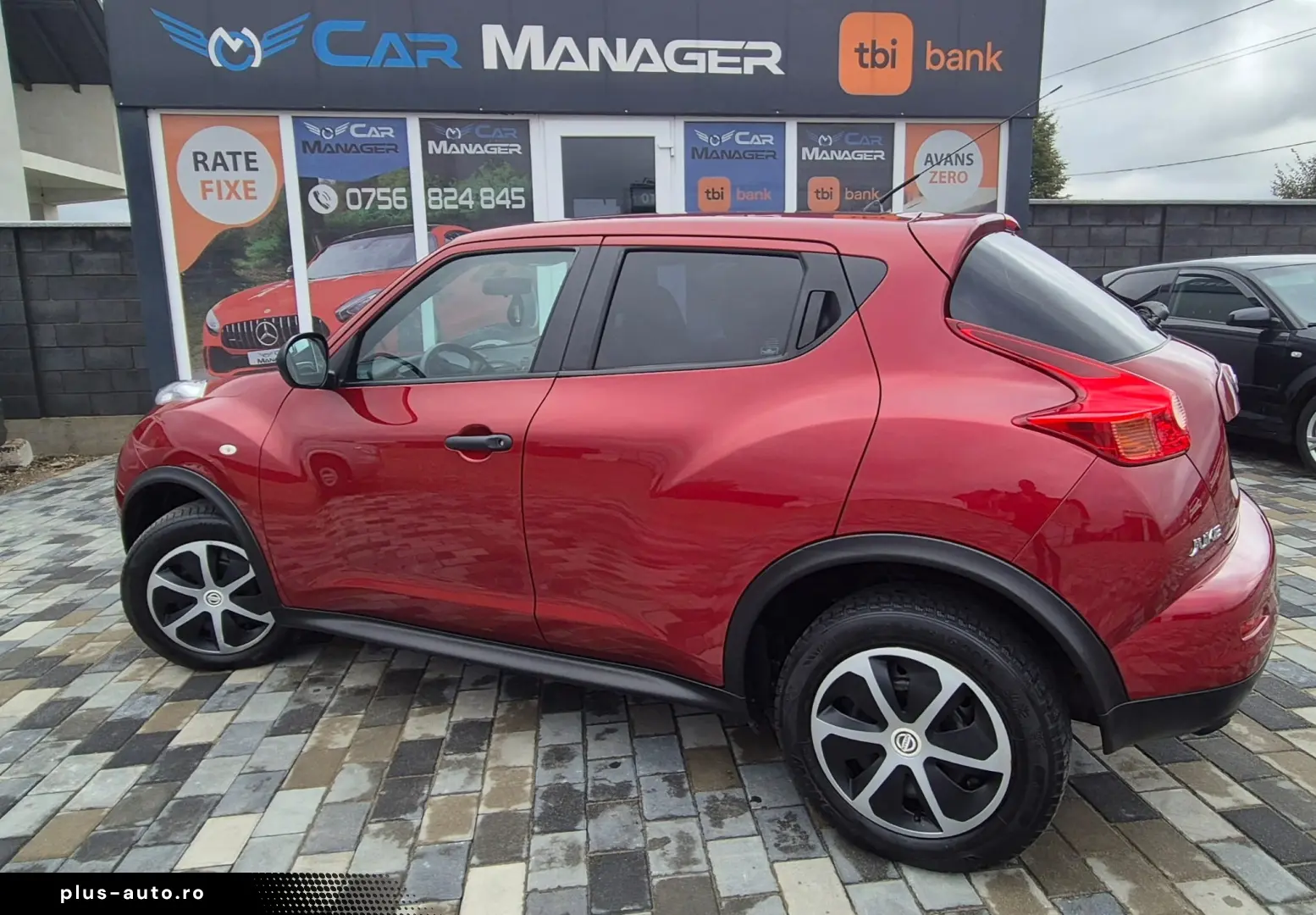 NISSAN JUKE