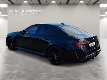 BMW M5 Limousine AHK Driv.Assist. Winterräder inkl.