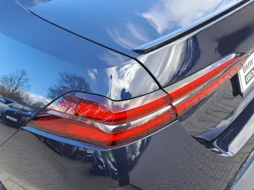 BMW M5 Limousine AHK Driv.Assist. Winterräder inkl.