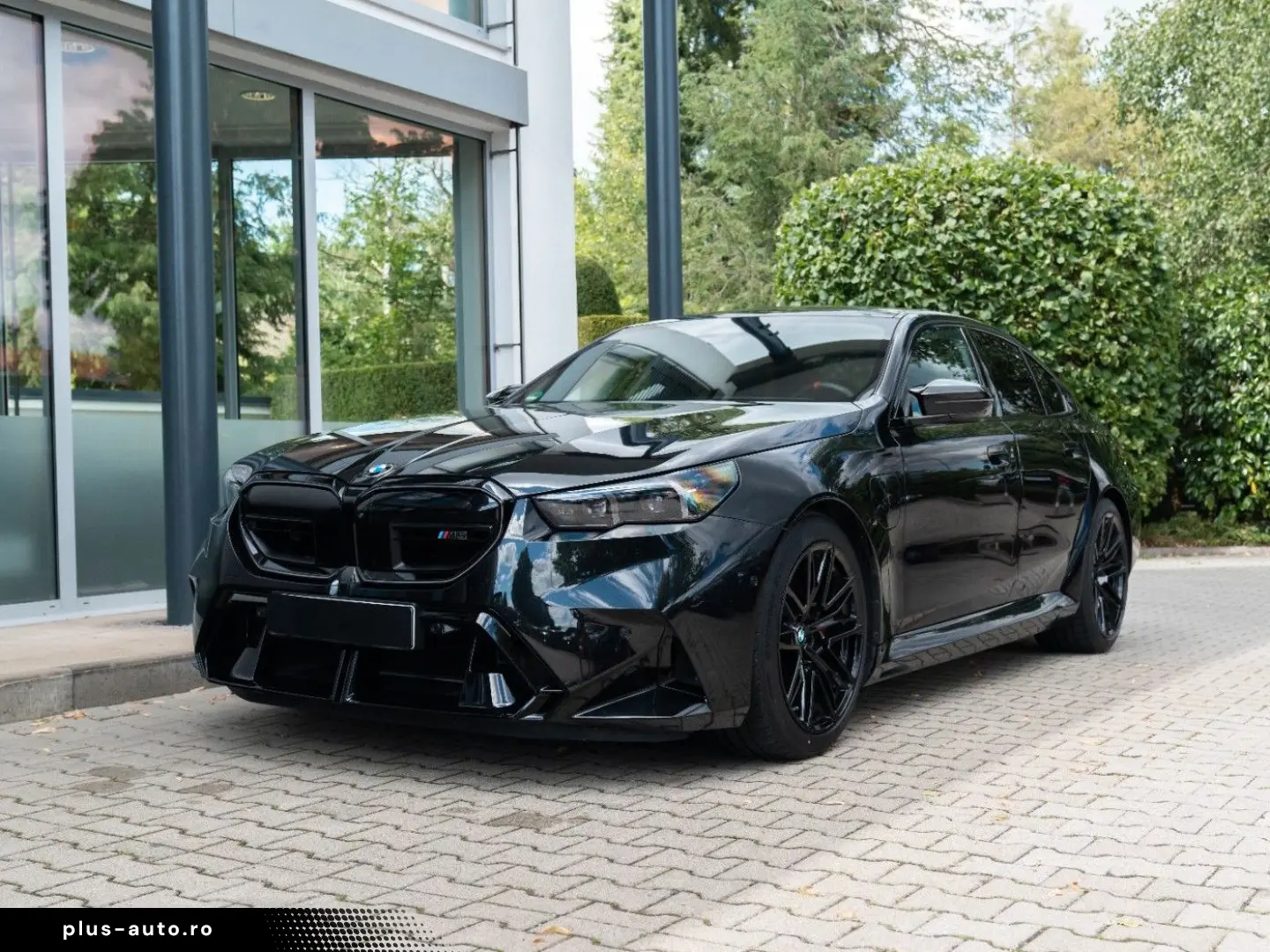 BMW M5 Limousine  DRIVING PROF.   COMFORT PAKET  B&W