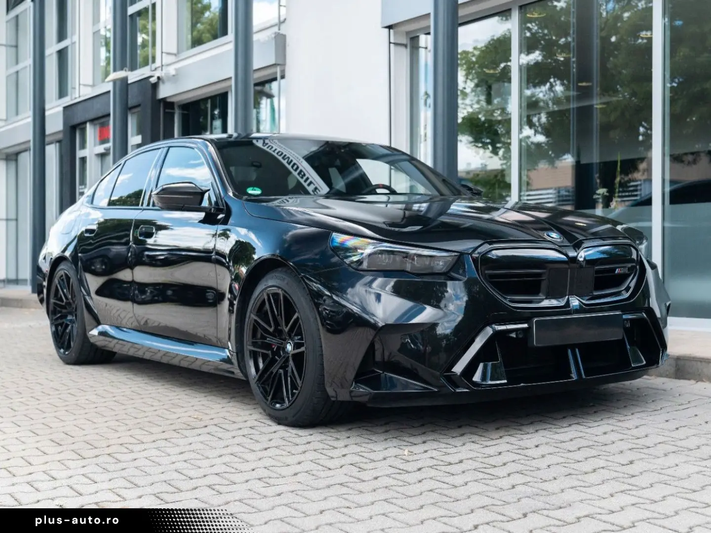 BMW M5 Limousine  DRIVING PROF.   COMFORT PAKET  B&W