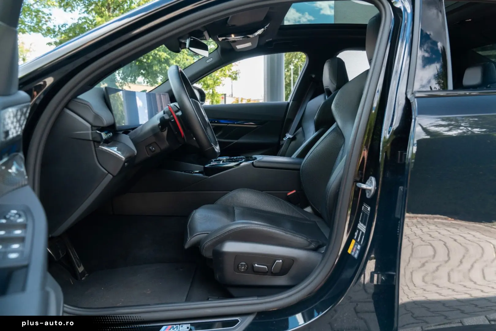 BMW M5 Limousine  DRIVING PROF.   COMFORT PAKET  B&W