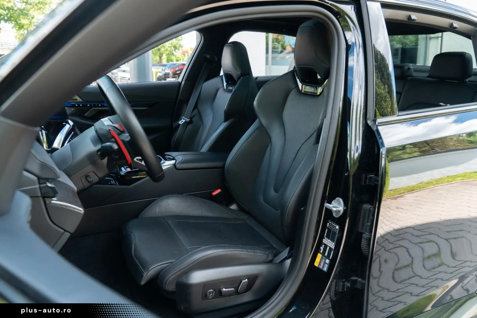 BMW M5 Limousine  DRIVING PROF.   COMFORT PAKET  B&W