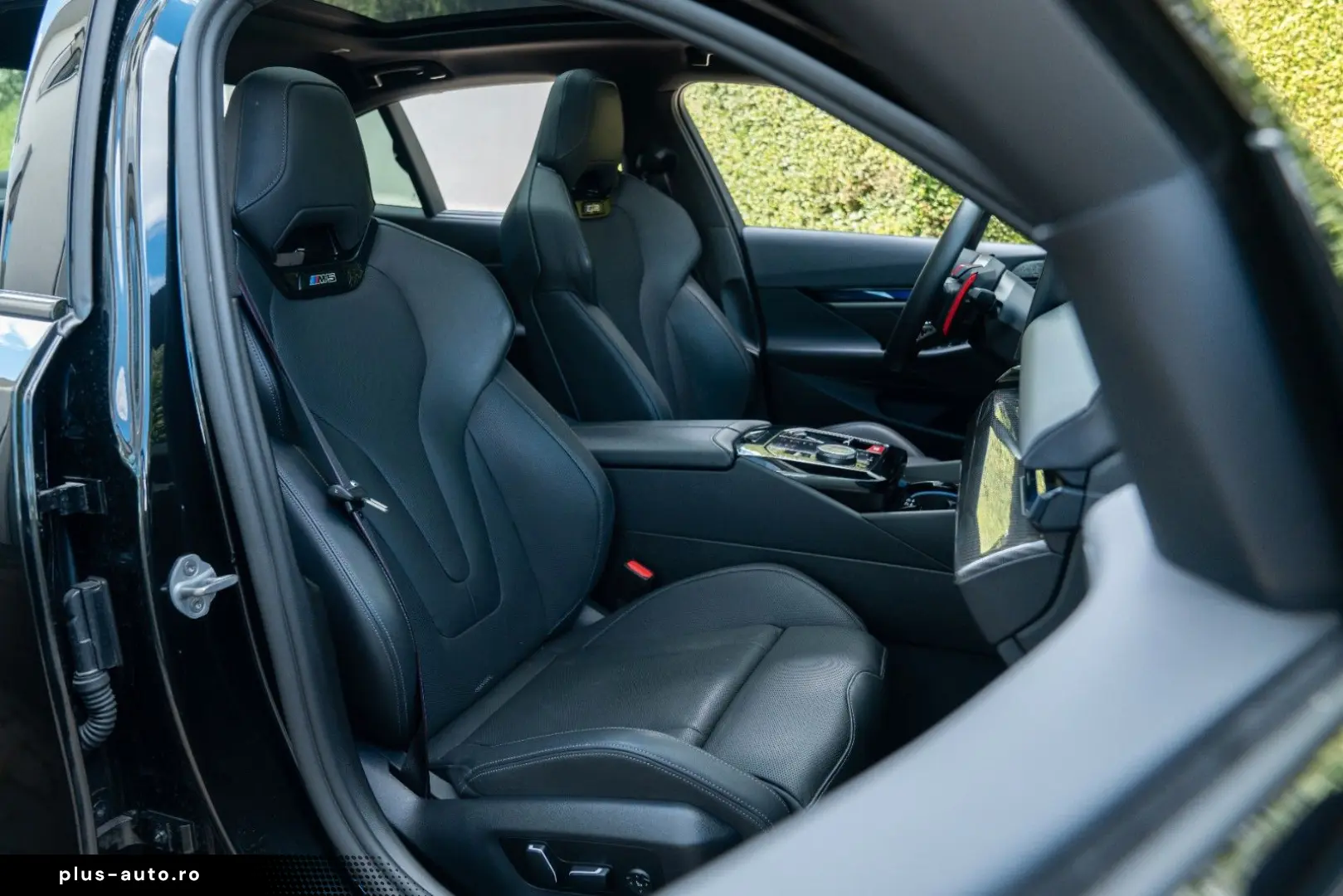 BMW M5 Limousine  DRIVING PROF.   COMFORT PAKET  B&W