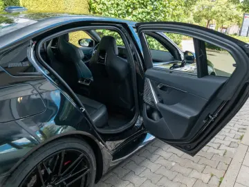 BMW M5 Limousine  DRIVING PROF.   COMFORT PAKET  B&W