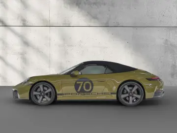 Porsche 911 GTS Heritage Spirit 70