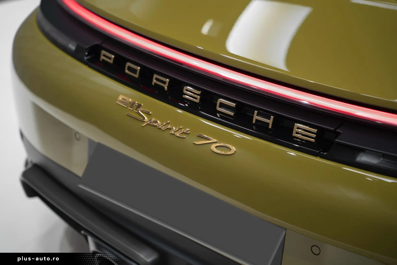 Porsche 911 GTS Heritage Spirit 70