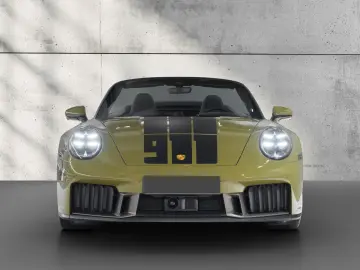 Porsche 911 GTS Heritage Spirit 70
