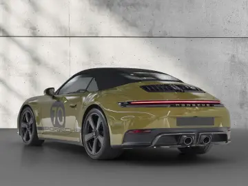 Porsche 911 GTS Heritage Spirit 70