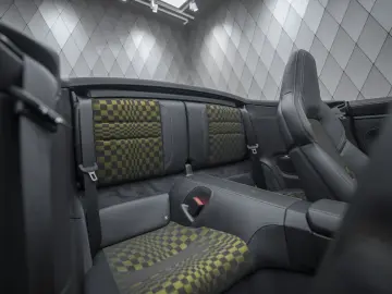 Porsche 911 GTS Heritage Spirit 70