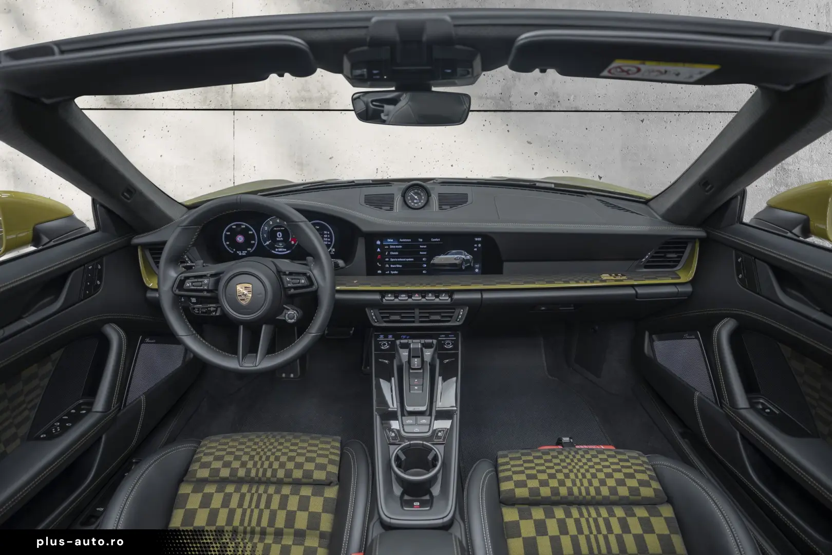 Porsche 911 GTS Heritage Spirit 70