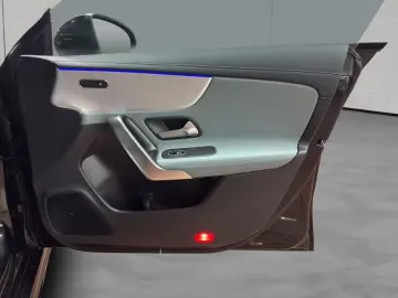 Mercedes-Benz CLA 200 AMG Line Advanced Plus