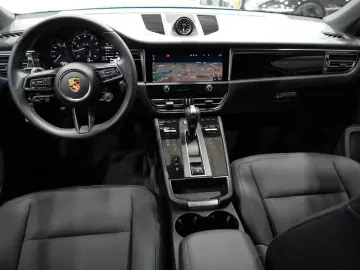 Porsche Macan CHRONO LUFTFEDERUNG