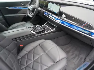 BMW 740d xDrive M Sport