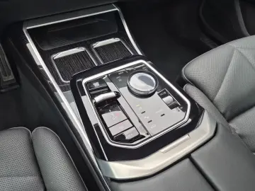 BMW 740d xDrive M Sport