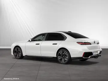 BMW 740d xDrive M Sport