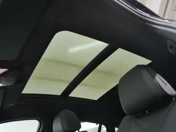 BMW X6 xDrive40d M Sport Panorama AHK STHZ H&K