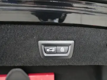 BMW 730d AHK Standheizung Sitzbelüft HK HuD GSD