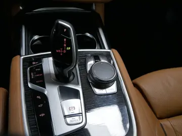 BMW 730d AHK Standheizung Sitzbelüft HK HuD GSD