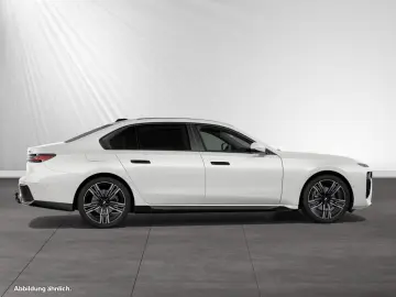 BMW 740d xDrive M Sport TV-Fond-Entertainment AHK