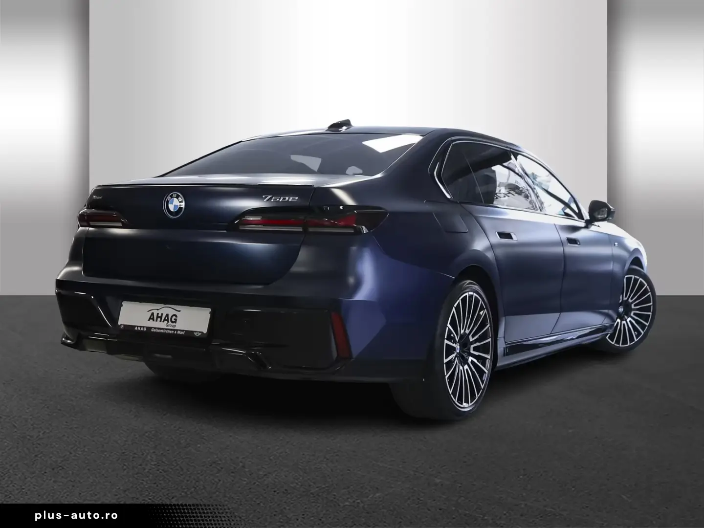 BMW 750e xDrive M Paket Pro