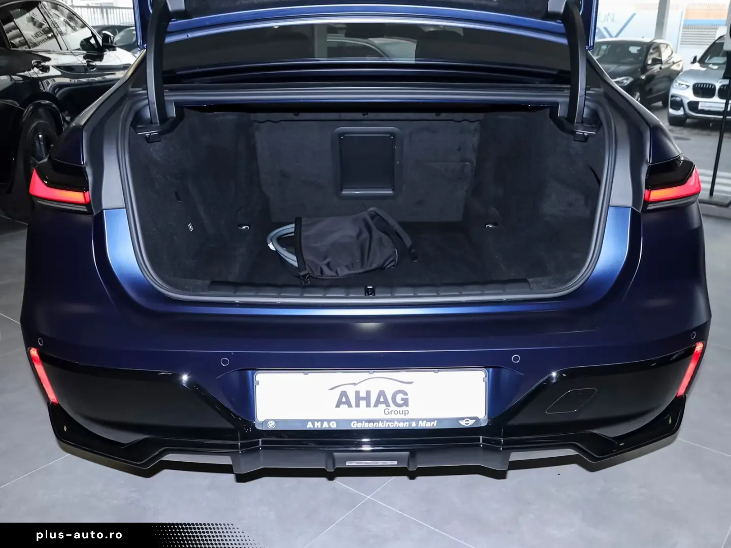 BMW 750e xDrive M Paket Pro