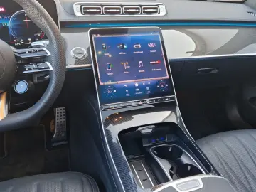 MERCEDES-BENZ S63 AMG e 4Matic L  Chauffeur Burmester