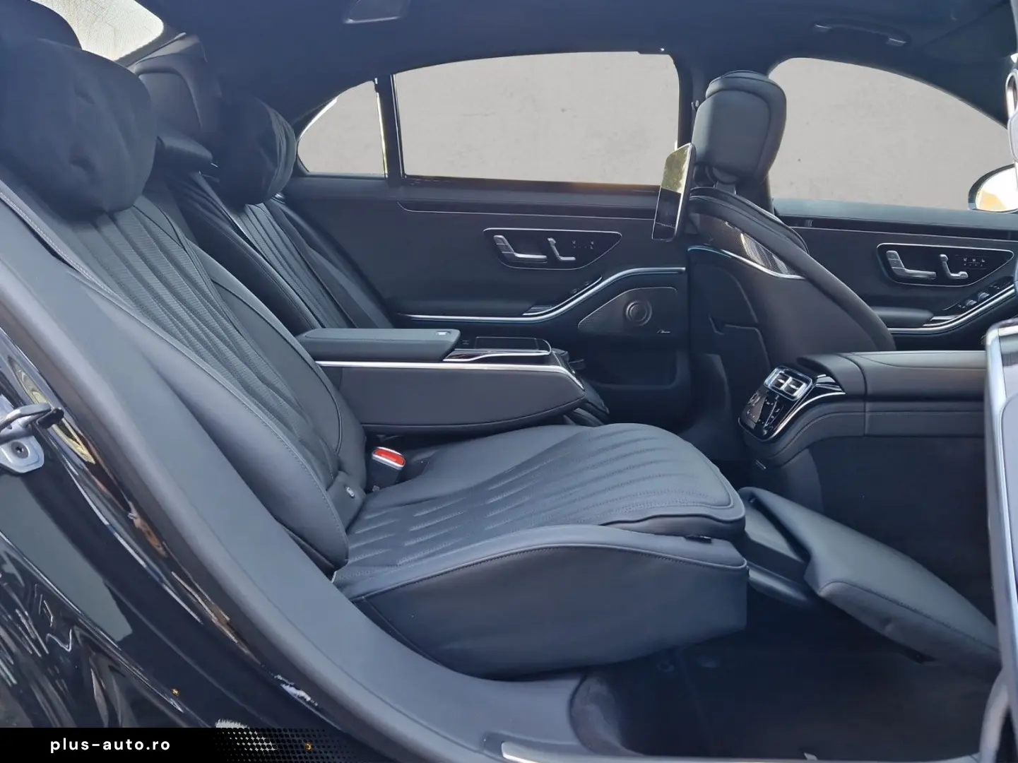 MERCEDES-BENZ S63 AMG e 4Matic L  Chauffeur Burmester