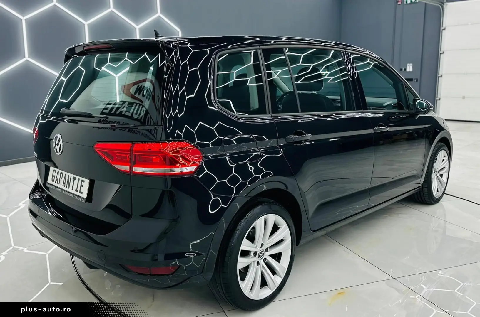 VOLKSWAGEN TOURAN 2019 1.6D E6 Garantie 12 Luni Rate Avans 0