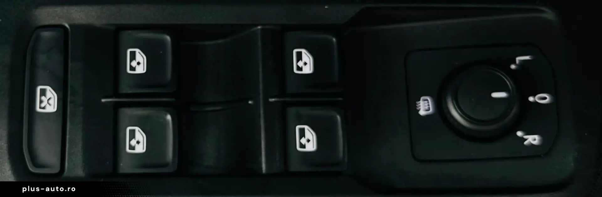 VOLKSWAGEN TOURAN 2019 1.6D E6 Garantie 12 Luni Rate Avans 0