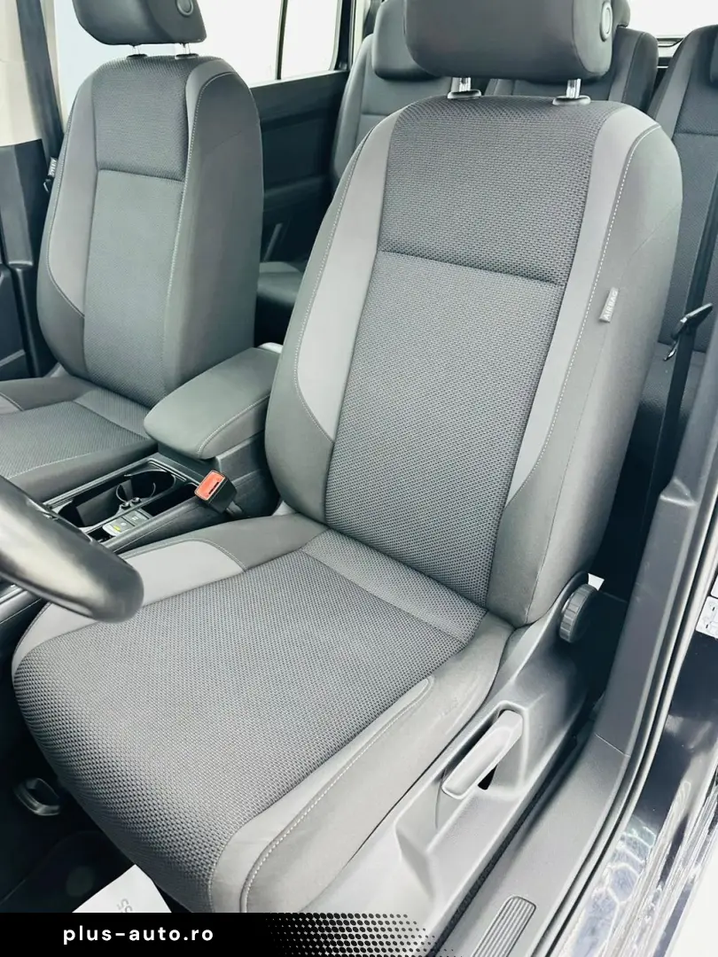 VOLKSWAGEN TOURAN 2019 1.6D E6 Garantie 12 Luni Rate Avans 0