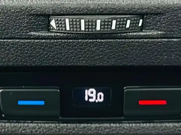 VOLKSWAGEN TOURAN 2019 1.6D E6 Garantie 12 Luni Rate Avans 0