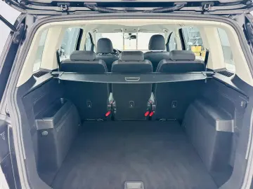 VOLKSWAGEN TOURAN 2019 1.6D E6 Garantie 12 Luni Rate Avans 0