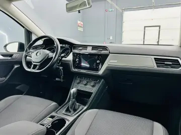 VOLKSWAGEN TOURAN 2019 1.6D E6 Garantie 12 Luni Rate Avans 0